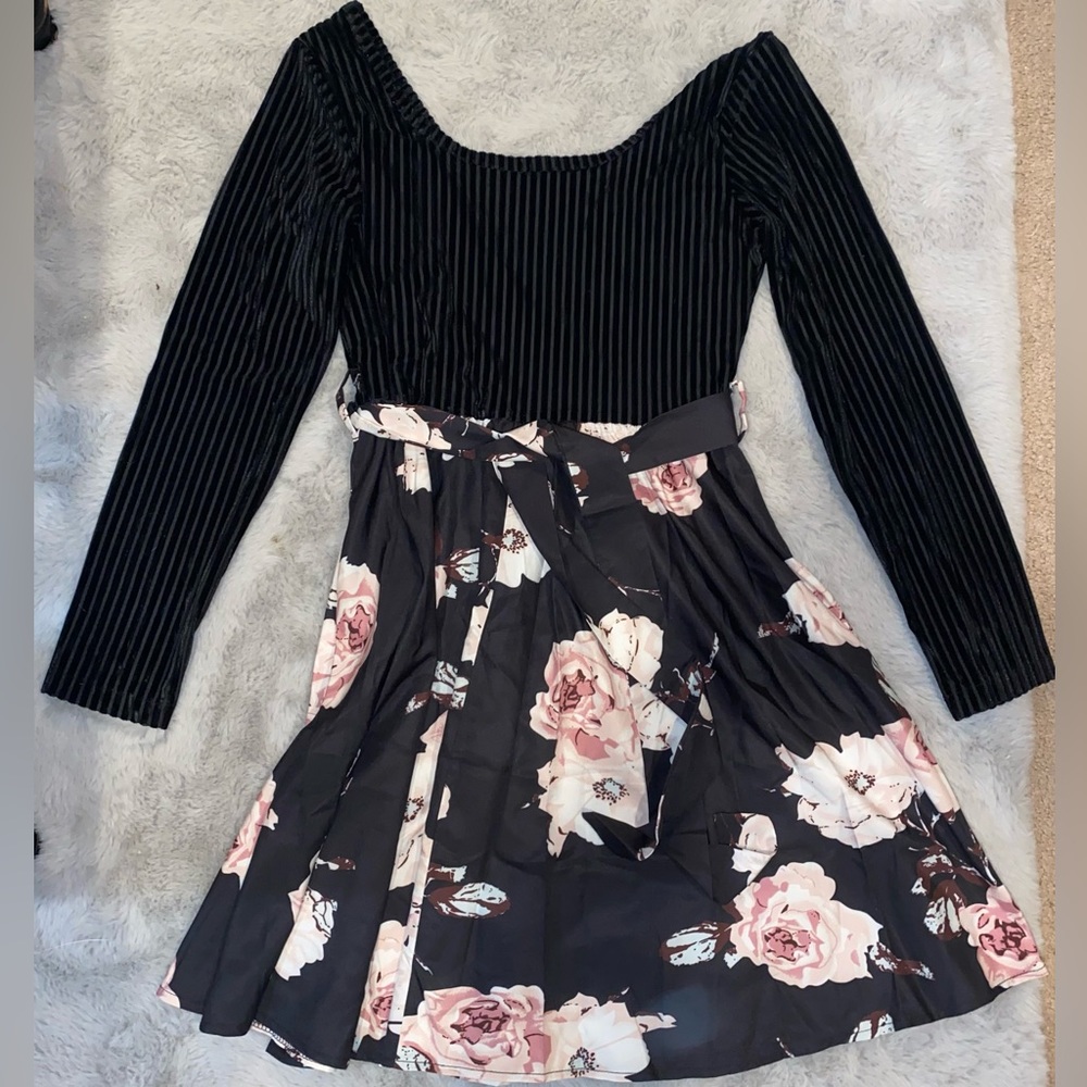 NWT Floral Dress